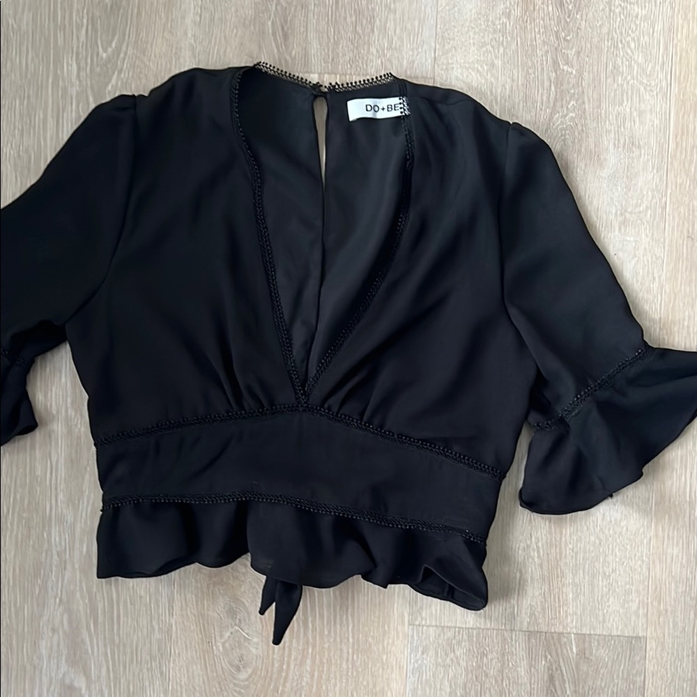 DO+BE Black Bell Sleeve Crop Blouse
